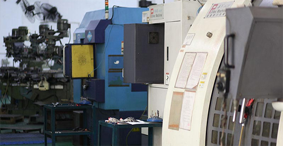 塑膠模具應用于新能源汽車領域?塑膠模具有哪些特點? 塑膠模具應用于新能源汽車領域?塑膠模具有哪些特點?